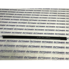 Уплотнитель двери передней левой внутренний Peugeot 308 2013-2021 9677881780
